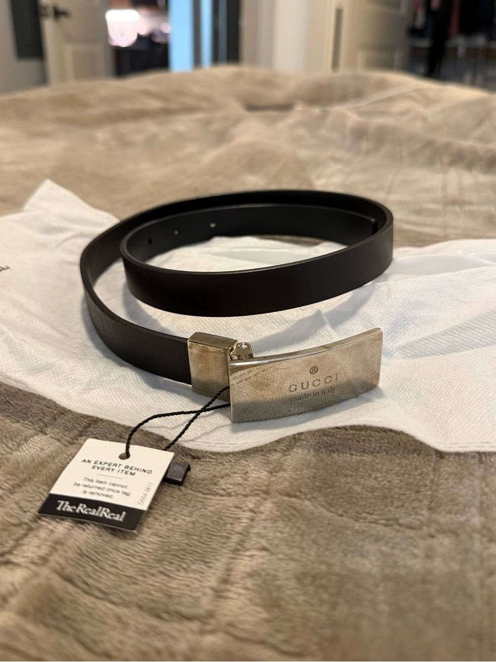 Gucci Black Leather Belt with Branded Buckle